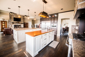 Yellowknifes local cabinetmakers. We build one-of-a-kind kitchen cabinets designed and built especially for you.
